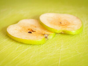 close-up view of apple slices oxidizing